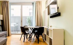 Central Studio Apartment - 24H Self Checkin